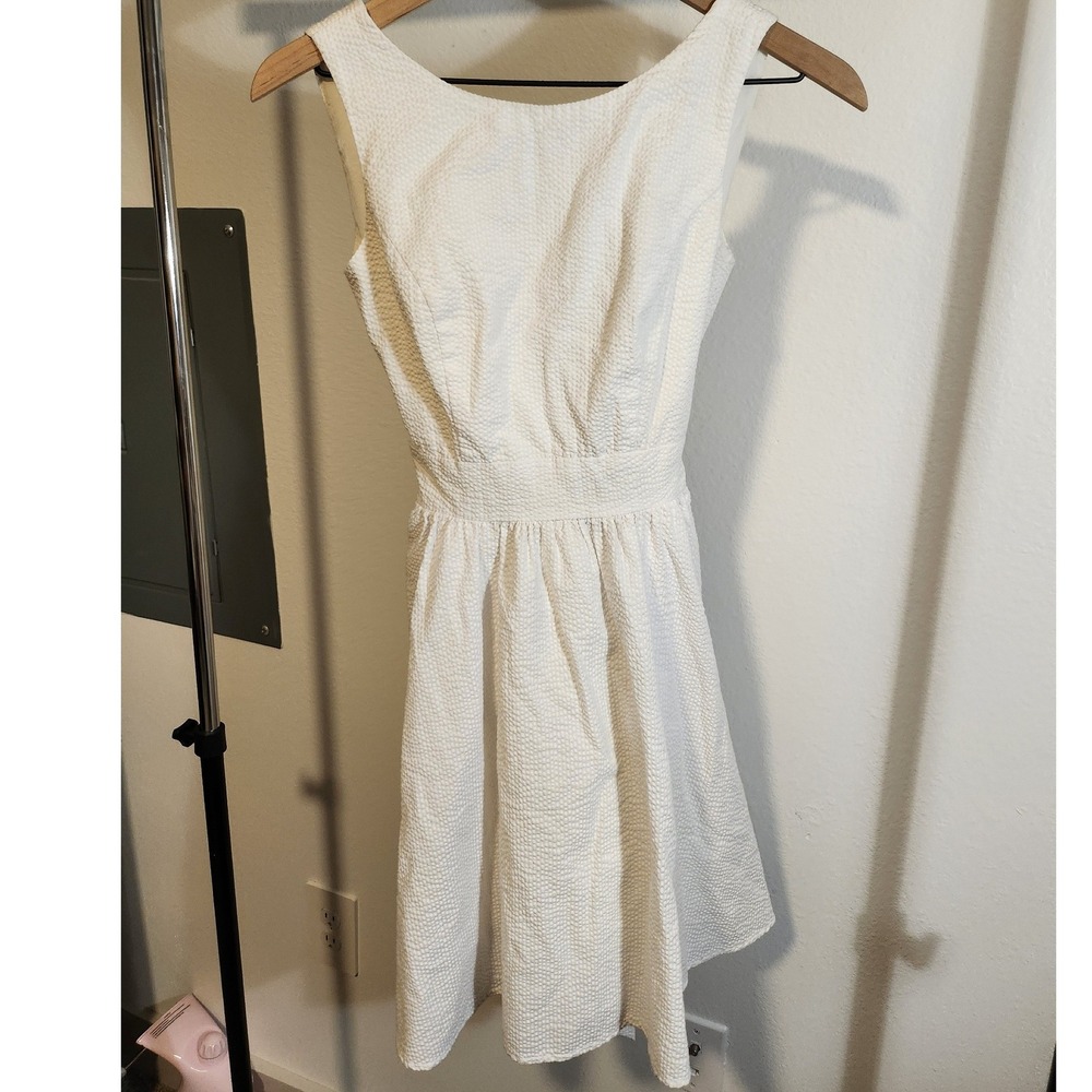 Lauren James White Textured Seersucker A Line Dress Tie Waist Made in USA Small